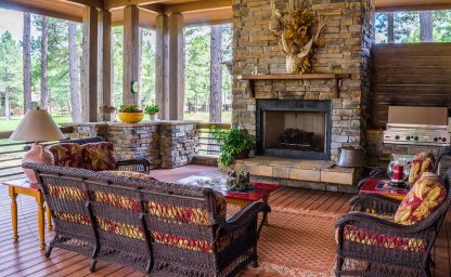 Open brick fireplace - what do you need to know before building one?